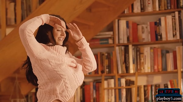 Big natural boobs pornstar MILF Angela White solo striptease and flashing