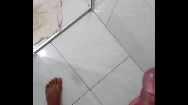 showing the toy Thumbnail