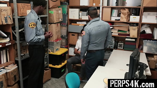 The Straight Guy Was Escorted to The Mall’s Backroom for The Recovery of Goods – Perps4k