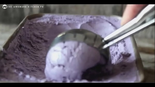 D12 – Purple Pills Ube Widow Maker Music Video