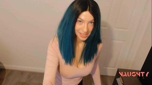 Step-Sister Fails Self Defence Class