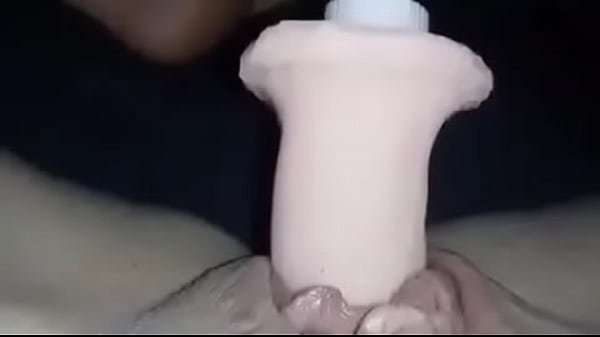 Hot Petite Hottie Masterbating Thumbnail