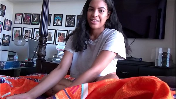 Die Große Skater -Schwester Fickt Ihren Kleinen Bruder - Maya Farrell - Familientherapie XXX Video->