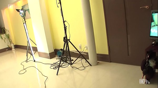 アポなし問答無用出会っていきなり生ハメ＆中出しなのに感じちゃう清楚系美人・前田由美！ 1