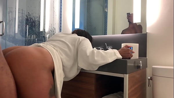 2 Milfs Suck & Fuck @MrRawLife