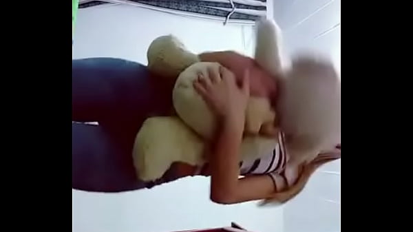 Young sexy colombian Thumbnail