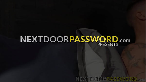 Muscular dude Justin Mathews rammed the hungry ass of Julian Brady to a messy finish