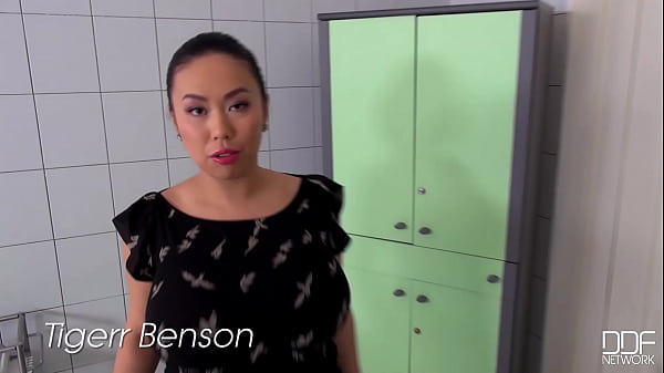 Cure Me With Cock, Doc! Thumbnail