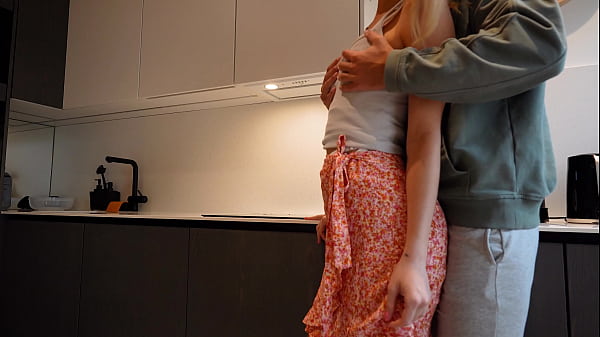 Licking Creamy Dripping Pussy On The Kitchen 4K