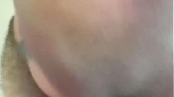 Mon petit cul de fait remplir au réveil