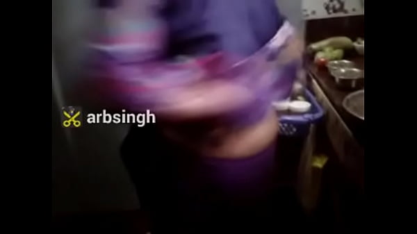Panjabi village aunty in kitchen - XVIDEOS.COM Thumbnail