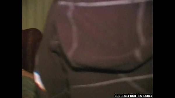 slut preggo sucks on dick