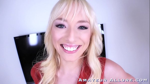 Horny Blonde Babes Suck & Fuck