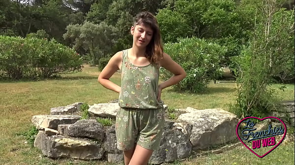 Melany baise avec un mec TBM