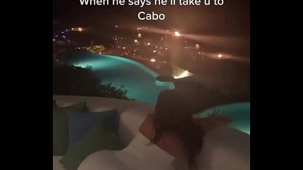 Addison Rae Twerking