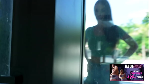 Amiee Cambridge in Hot Milf makes a Sex Contract with her Step Sons Bully