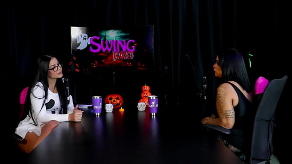 Morena demonstra o seu boquete deixando o brinquedinho todo babado – Marcelly Melo (SHEER/RED)