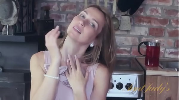 Melisa is a hot blonde cougar, masturbating in stockings