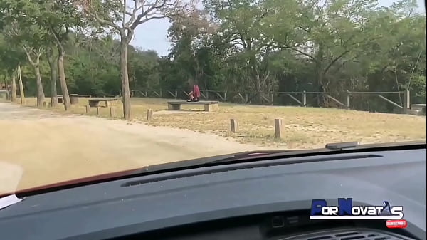 PORNOVATAS – Escena completa! Madura Colombiana Madre y abuela Colombiana es recogida de la calle para follar en el coche con Victor Bloom