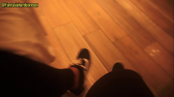 Mi hermanastra se traga mi pene despues de ver una peli casi nos descubren FANTASIAHARDCORESEX