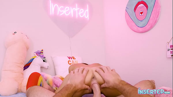 INSERTED Dakota Tyler tries a cock