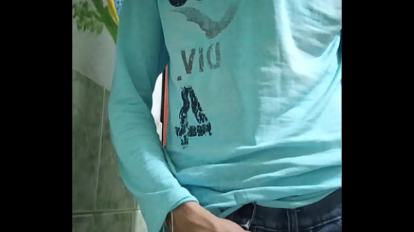 HOW EXCITING TO FUCK THE PANTIES OF SOMEONE WHO IS RICH