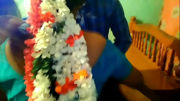 tamil Jasmine flower aunty pressing big boobs