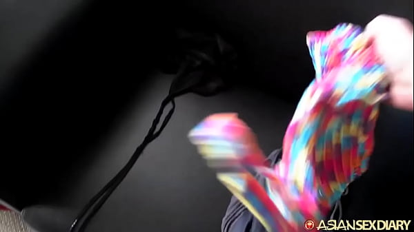 Exotic Big Booty Pinay Fucks Foreigner