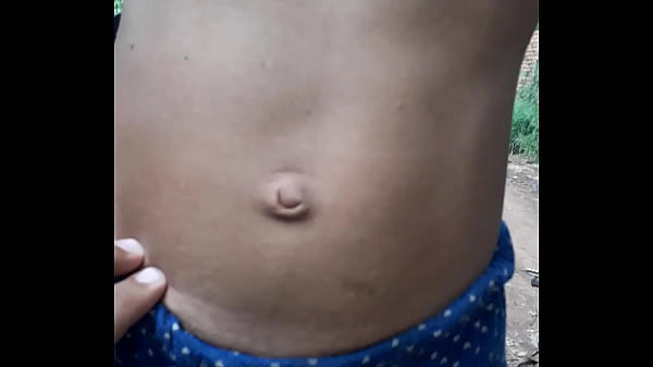 Homeless show tits and pussy