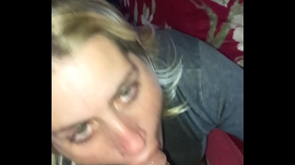 Suck until i explote in her pretty face