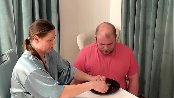 Preview: Feeding him cookies with his own cum