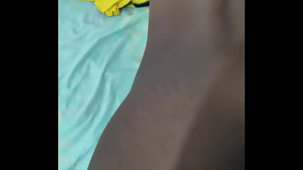 me quite el condon mientras me follo una prostituta venezolana