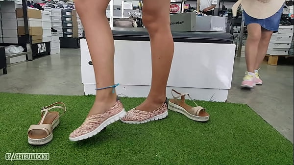 No panties upskirt in a shoe store