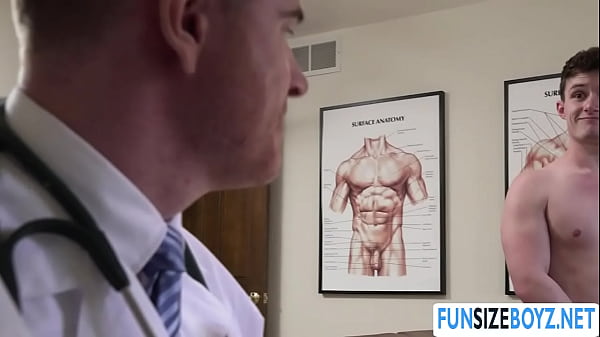 Doctor Legrand bareback fucks his patient Grant