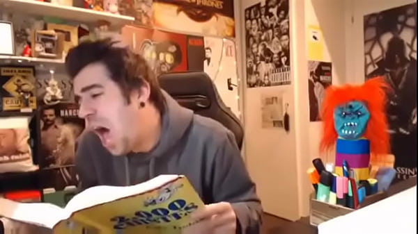 Auronsito laughs Thumbnail