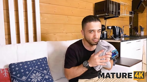 MATURE4K. Relax in the sauna makes mature in the mood for sex with stranger
