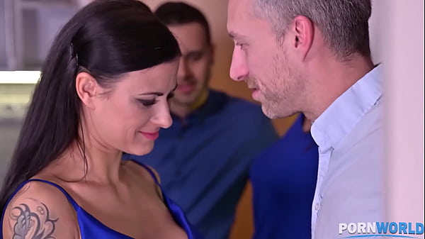 Busty Brunettes Jennifer Mendez And Billy Star Get All Holes Destroyed In Group Sex Gangbang