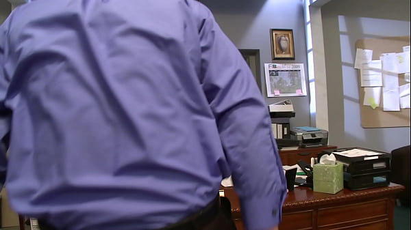 Angelina Ash Gets Cum On Her Ass After Banging Her Coworker Against A Desk