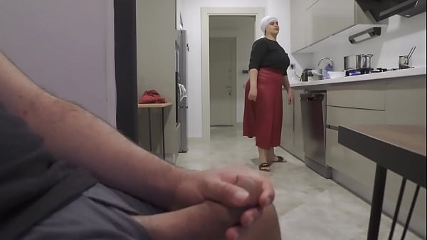 Caught jerking off while watching my Huge ass Hijab Stepmom.
