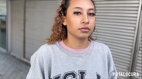 PutaLocura - La universitaria Jazmin se folla a Torbe y traga su lefa en Pilladas.