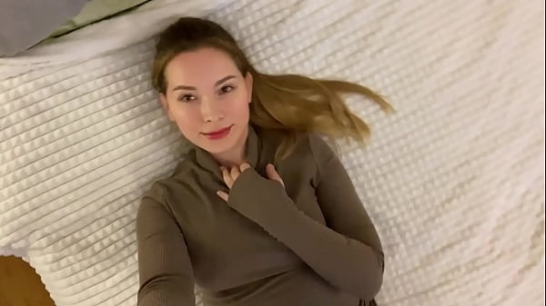 LolyLola Twists her ass in front of the camera and spreads her beautiful legs in stockings