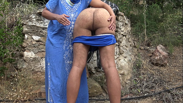 milf muslim prostitute has public sex with bisexual boy in Algeria