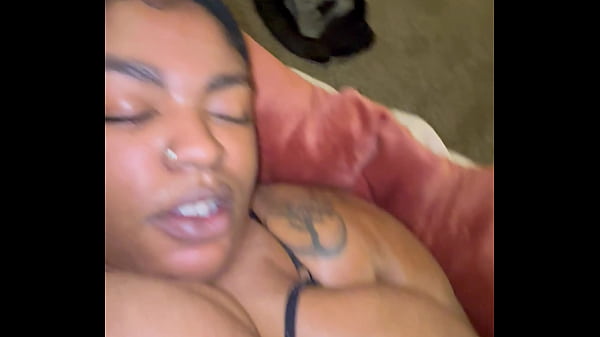 GAVE HER A HUGE CREAMPIE WHILE SHE LOOKS ME IN MY EYES