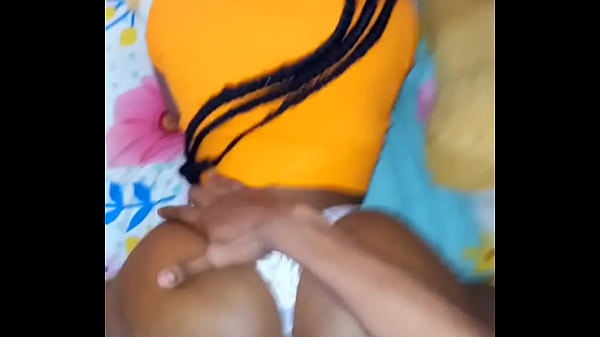 tengo sexo con mi mejor amigo por primera vez el me hizo venir a chorros