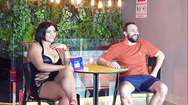 Trailer. Por trás da câmera, com a BlondeLiberal dando entrevista para o Fode Cast e dando o cuzinho para o Lukas Zaad