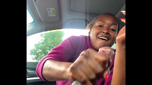 Quick handjob in car