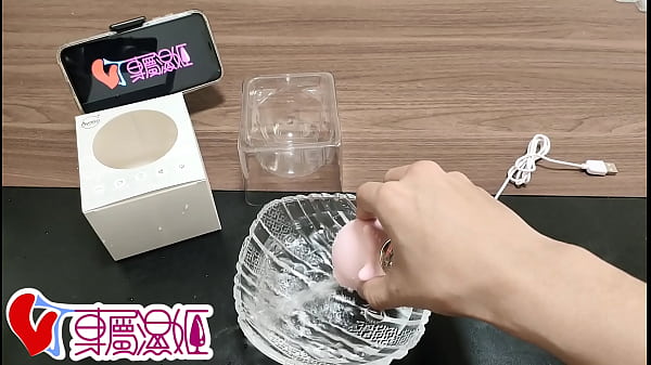 Exclusive wet girl Thumbnail