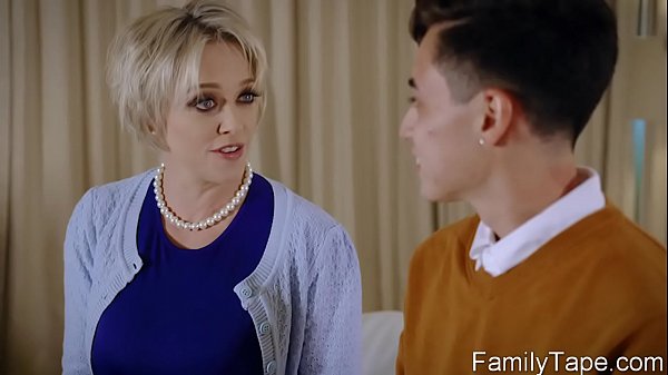 Stepson got his cock sucked by his new stepmom