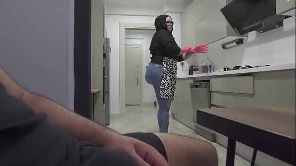 Caught jerking off while watching my Huge ass Hijab maid.