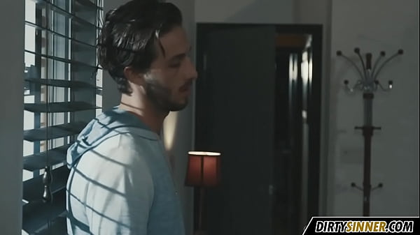 Do you love your mommy?